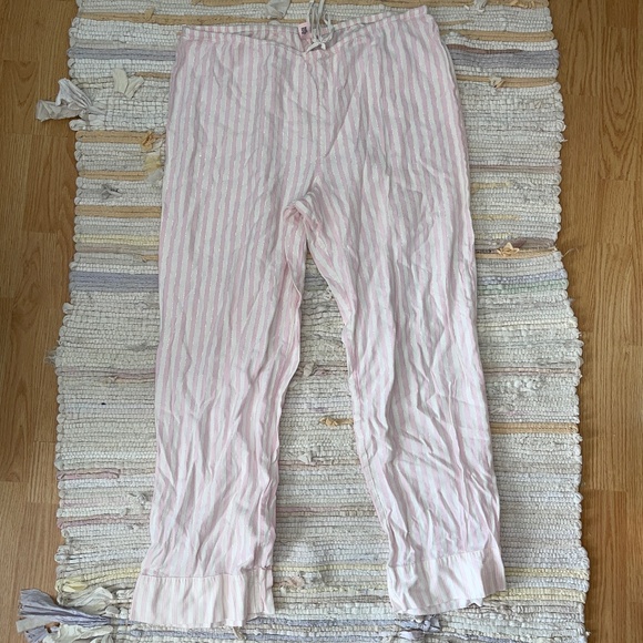 Victoria’s Secret 2 Piece Set Pink and White with Silver Striped Pajamas - Picture 3 of 9